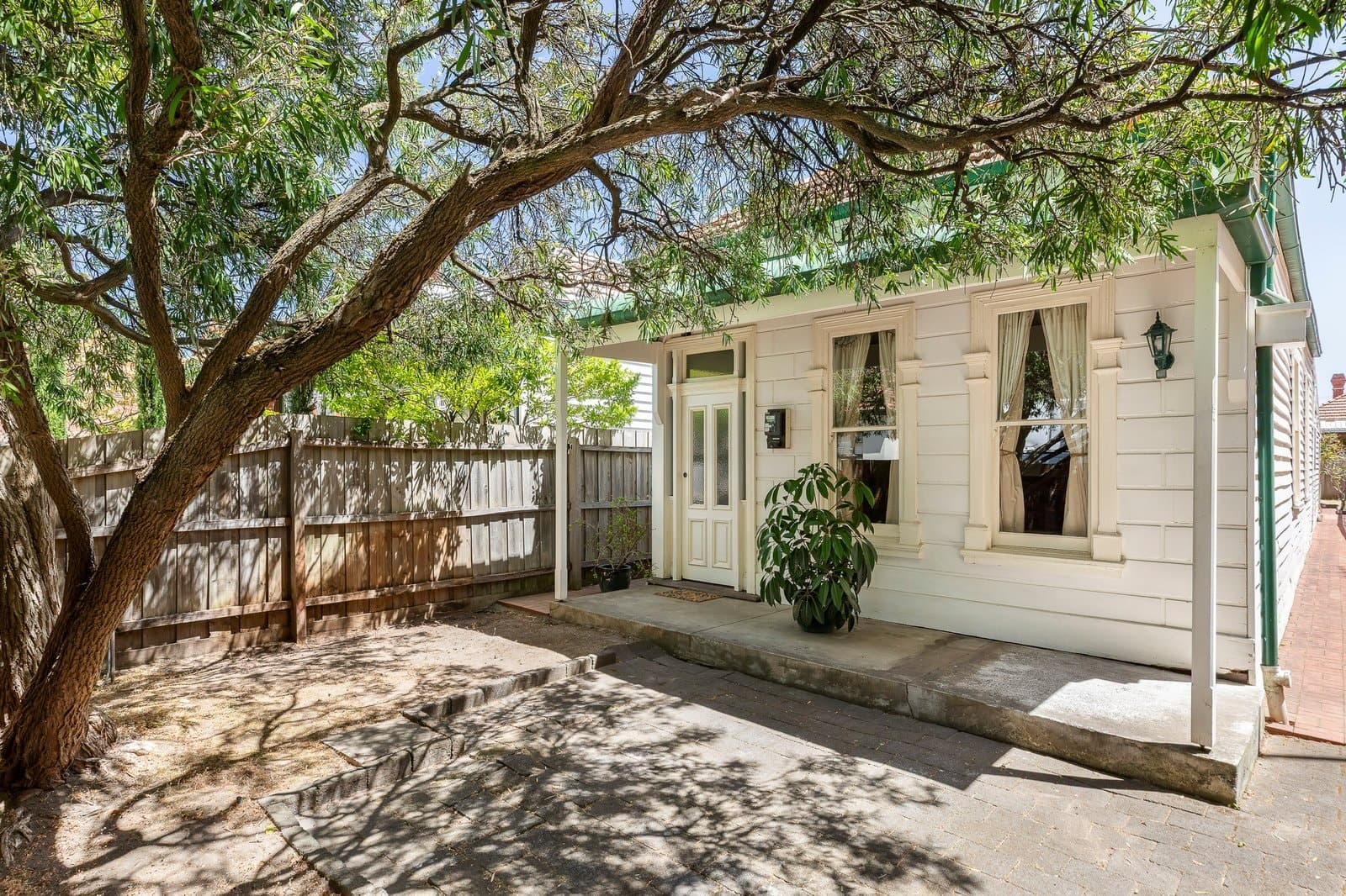 6 Belgrave Street, Hawthorn - Image 1