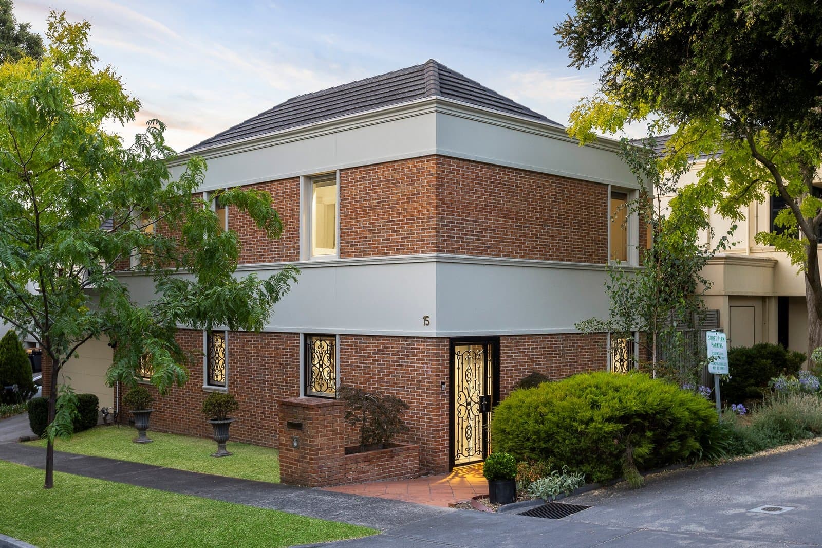 15/1 Maraquita Grove, Hawthorn East - Image 1