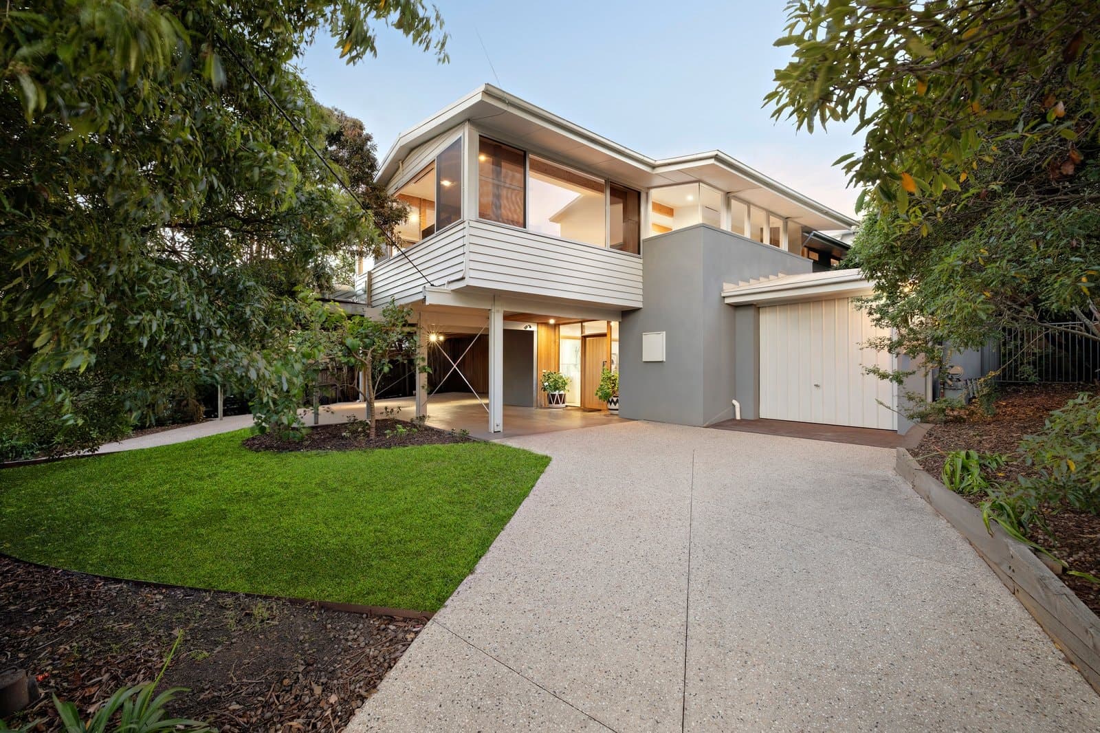 1 Harcourt Avenue, Frankston South - Image 1