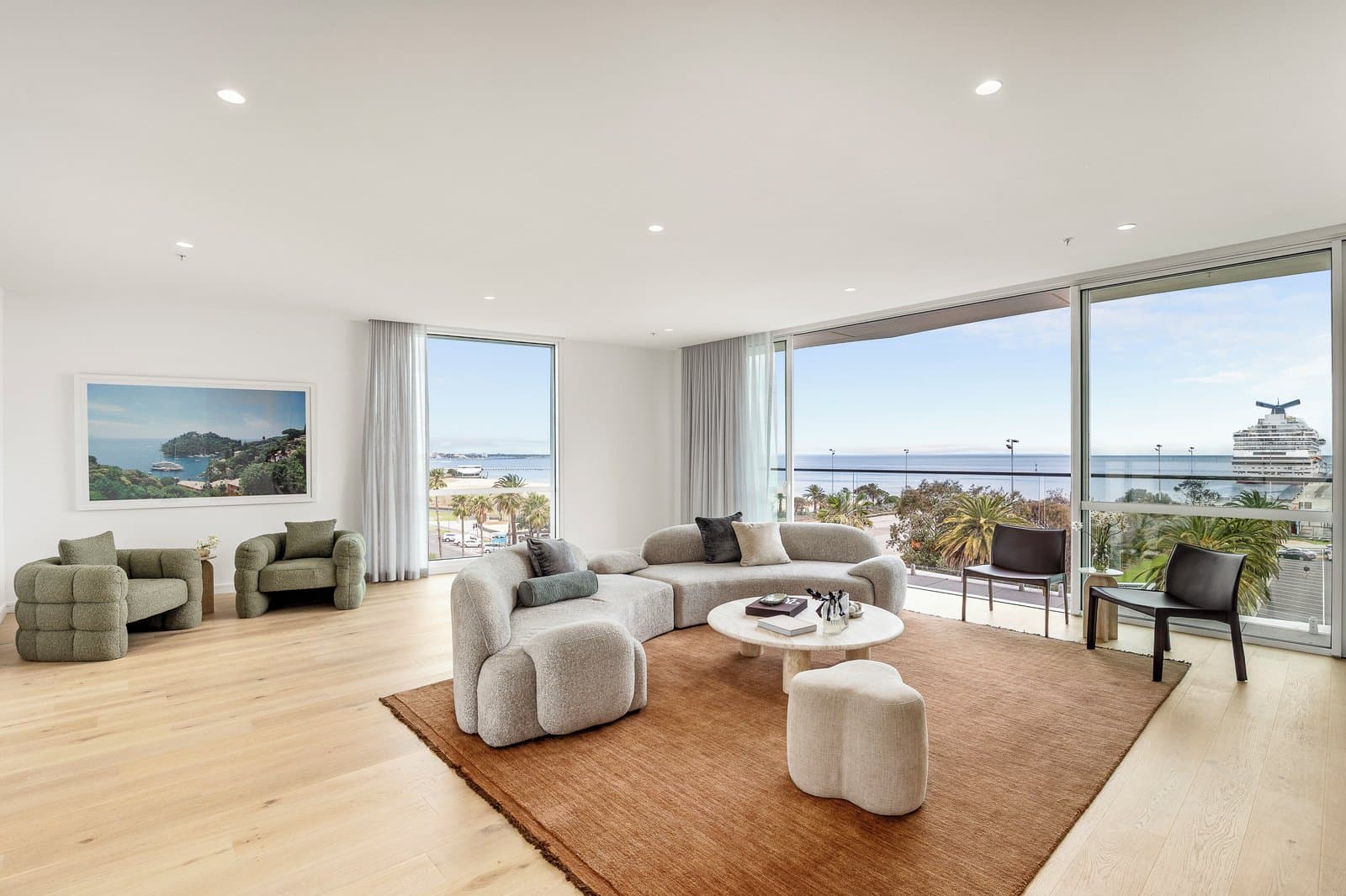 The Penthouse 103 Beach Street, Port Melbourne - Image 1