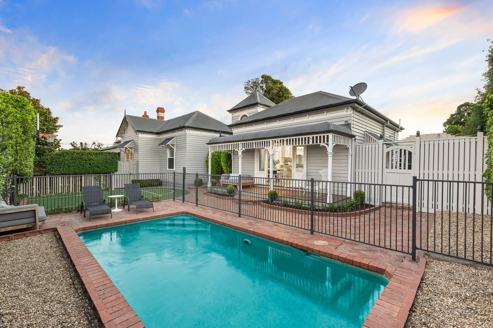 43 Belmont Avenue, Kew - Image 1