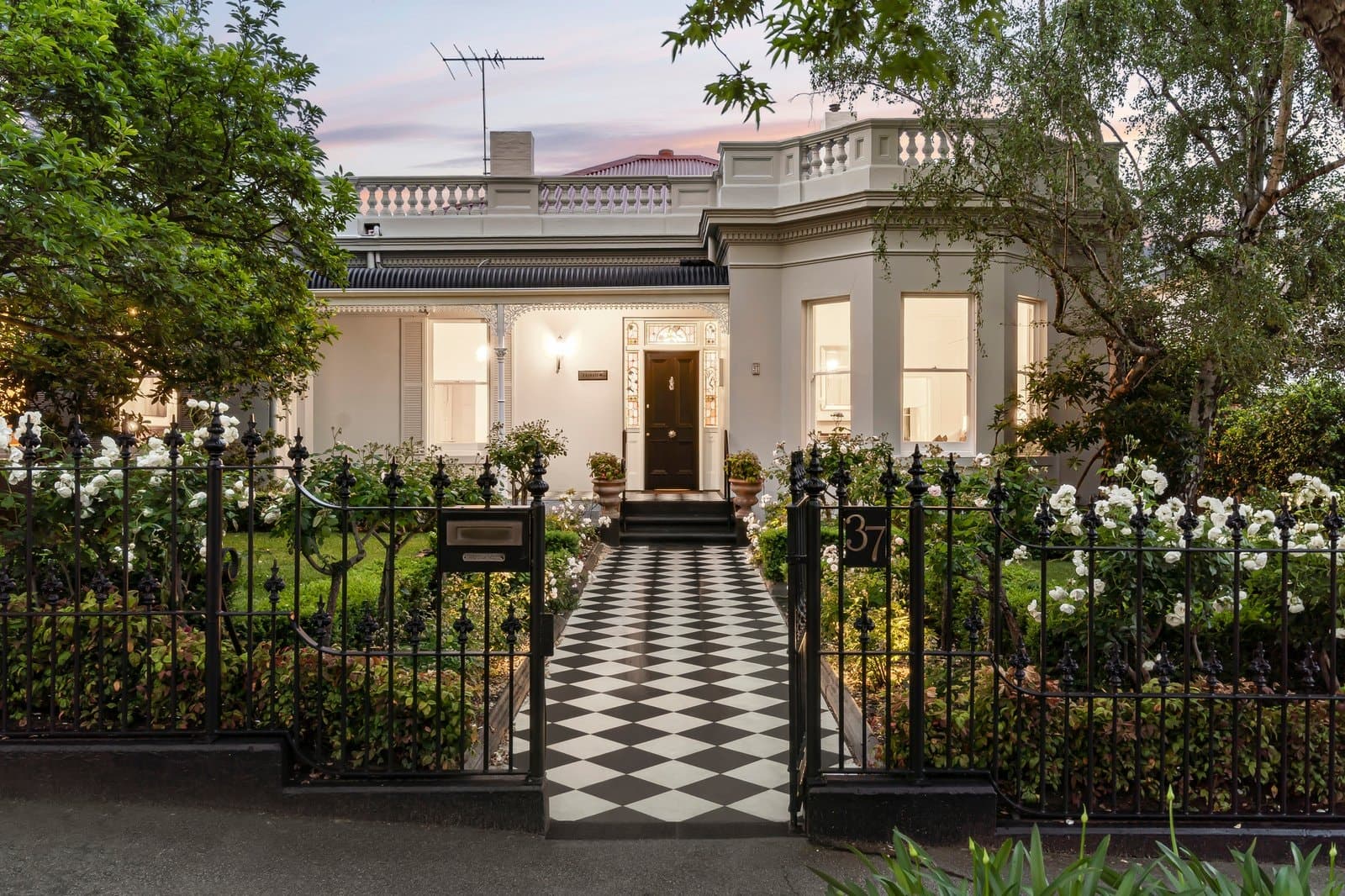 37 Denham Street, Hawthorn - Image 1