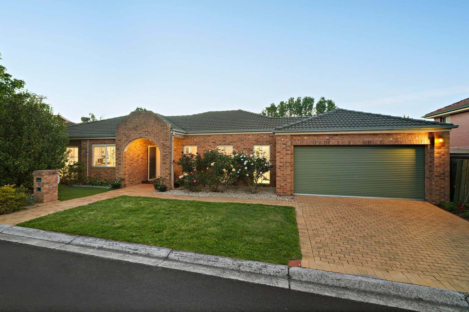 4 Kurrajong Way, Blackburn North - Image 1