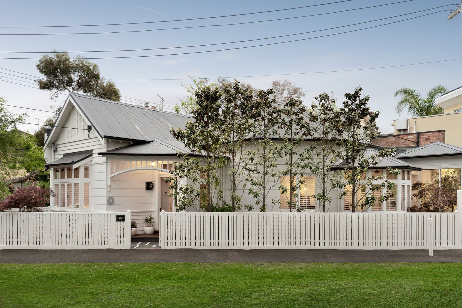 3 Cowderoy Place, St Kilda West - Image 1