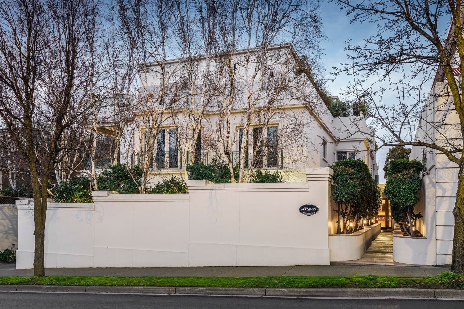 1/669 Toorak Road, Toorak - Image 1
