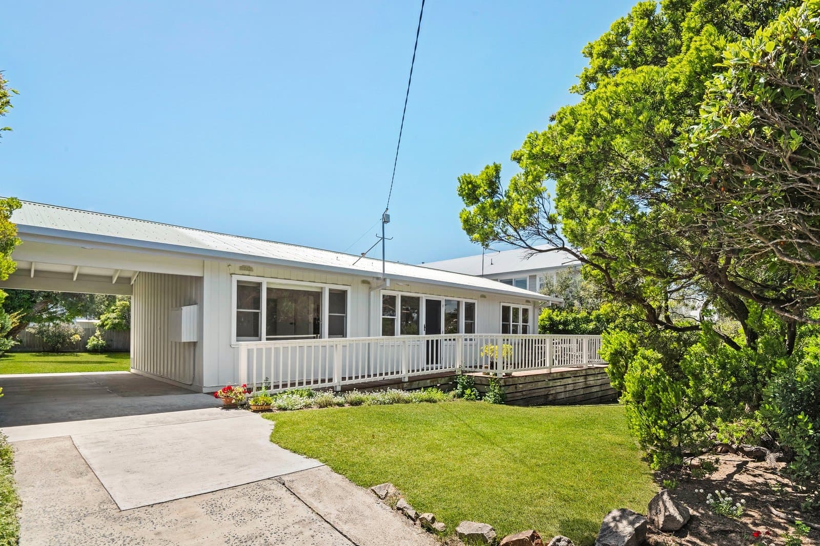 28 Shirley Avenue, Sorrento - Image 1