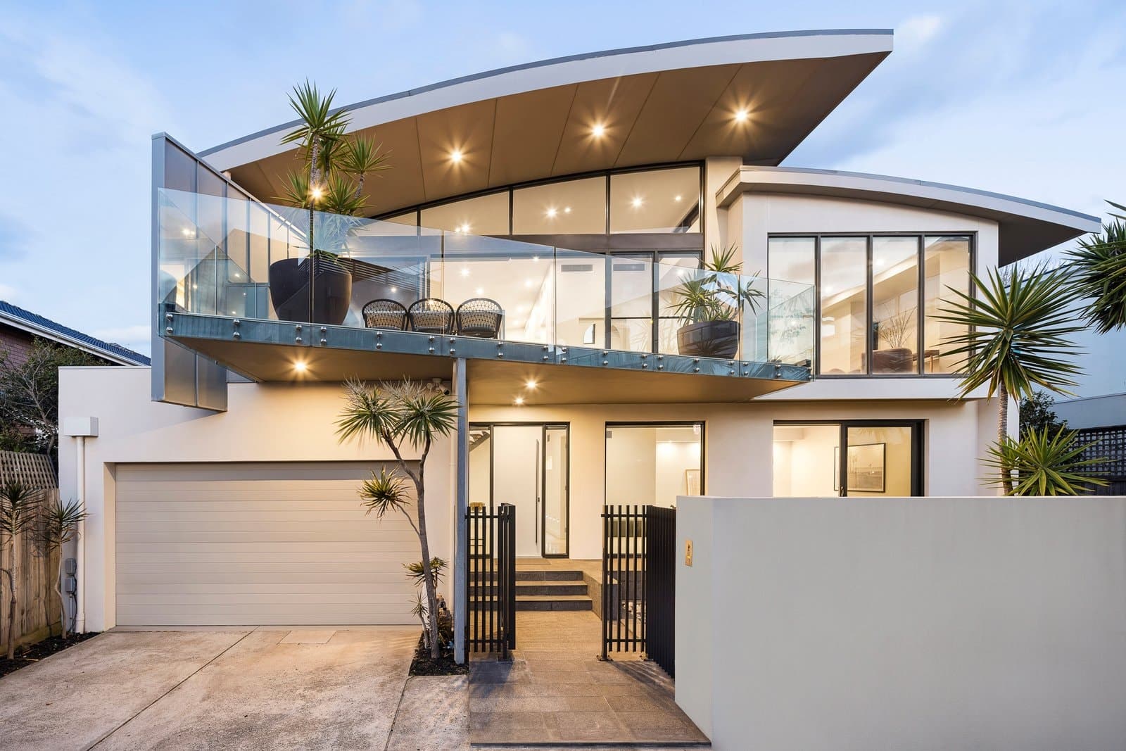 216B Esplanade, Brighton - Image 1