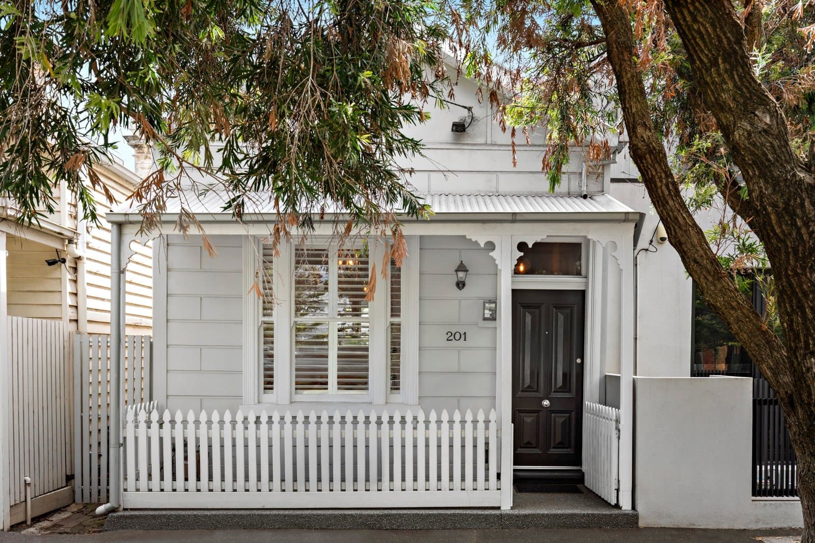201 Pickles Street, Port Melbourne - Image 1
