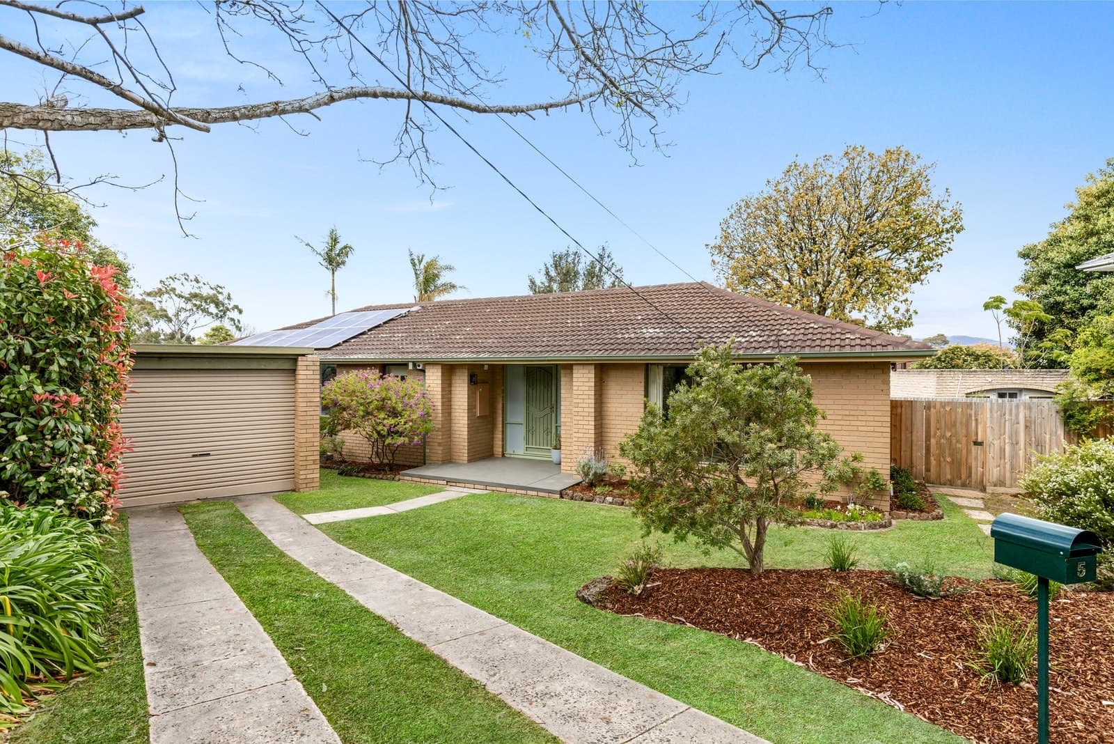 5 Ashton Close, Ringwood - Image 1