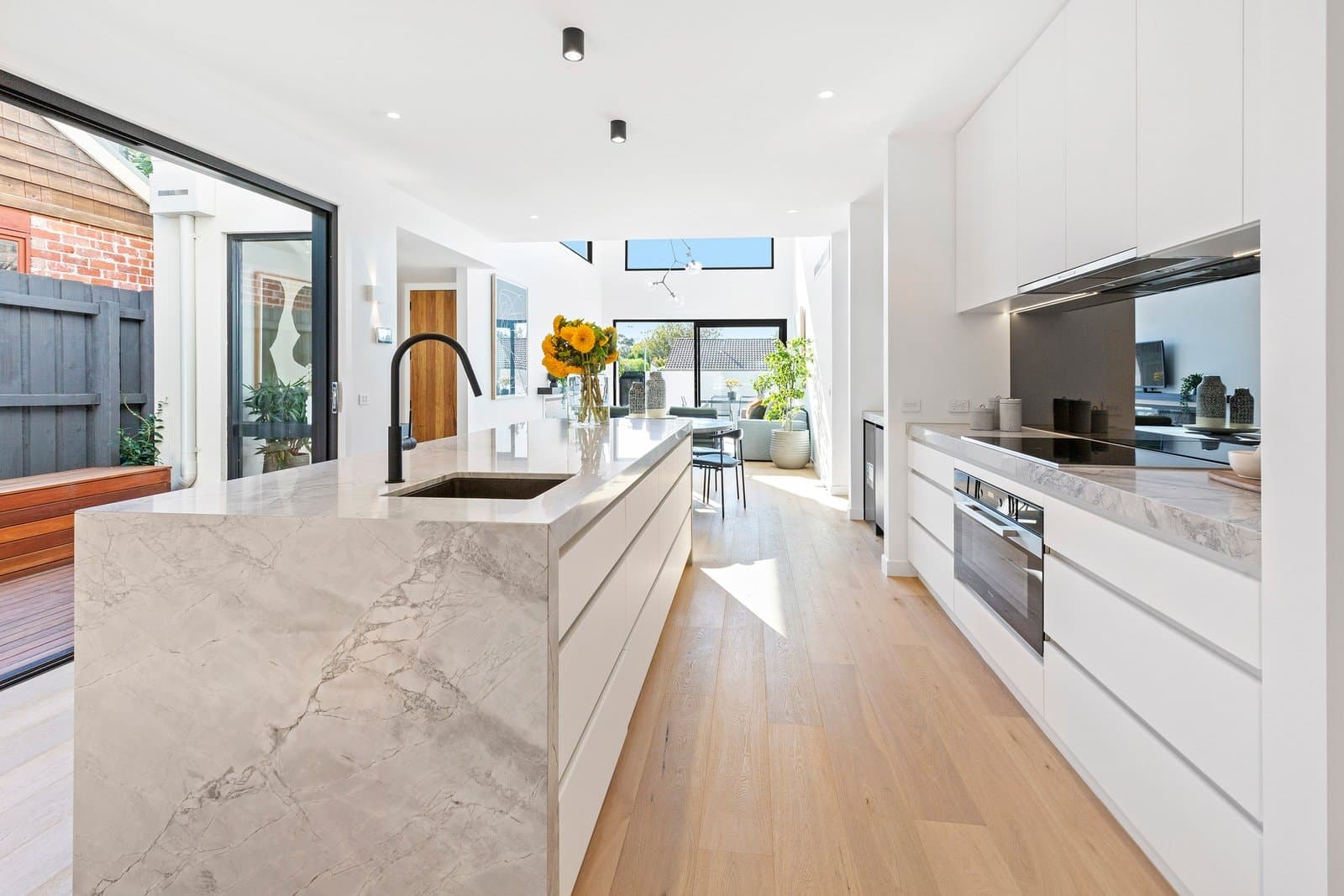 2B May Street, Mornington - Image 1