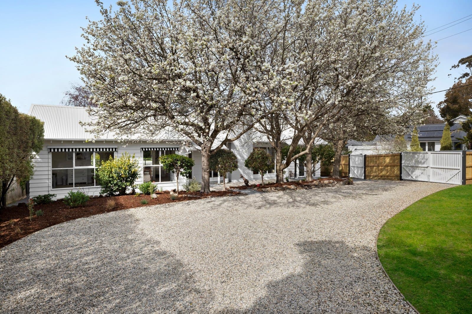 58 Old Mornington Road, Mount Eliza - Image 1
