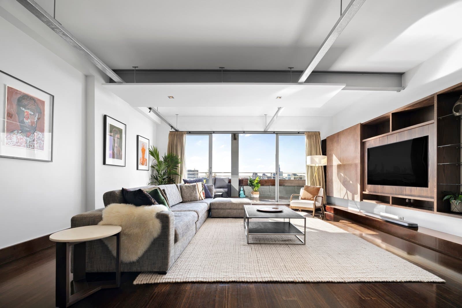 402/65 Wellington Street, St Kilda - Image 1