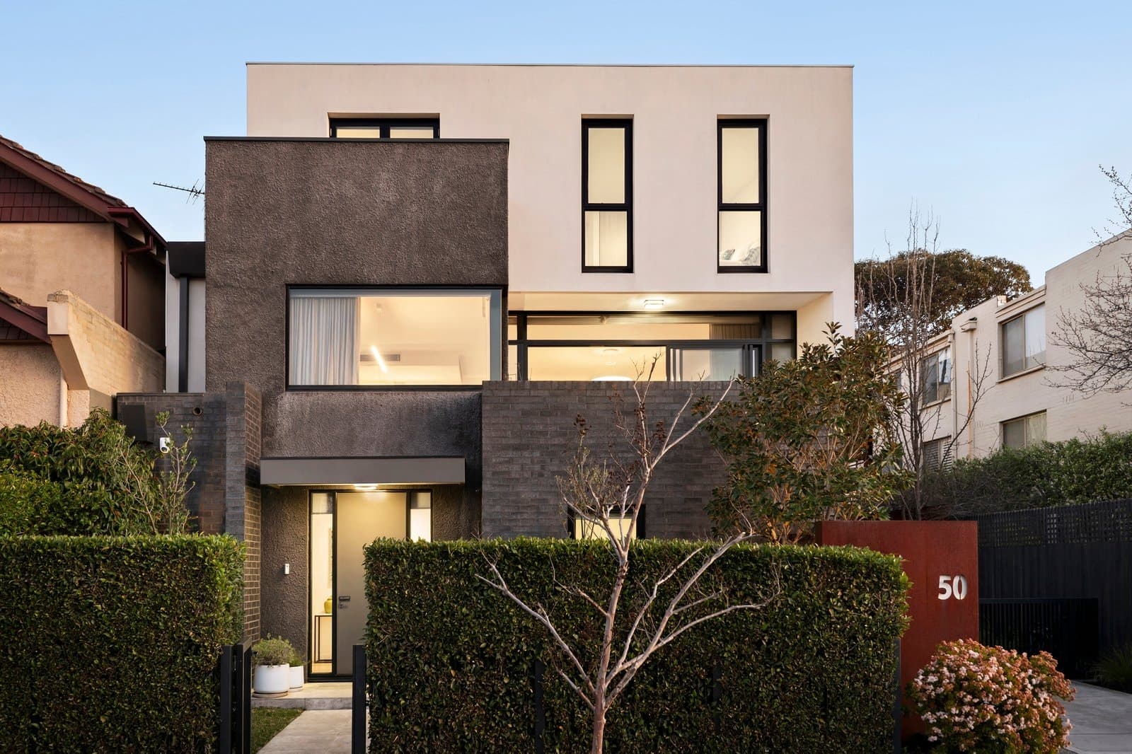 1/50 Victoria Road, Hawthorn East - Image 1