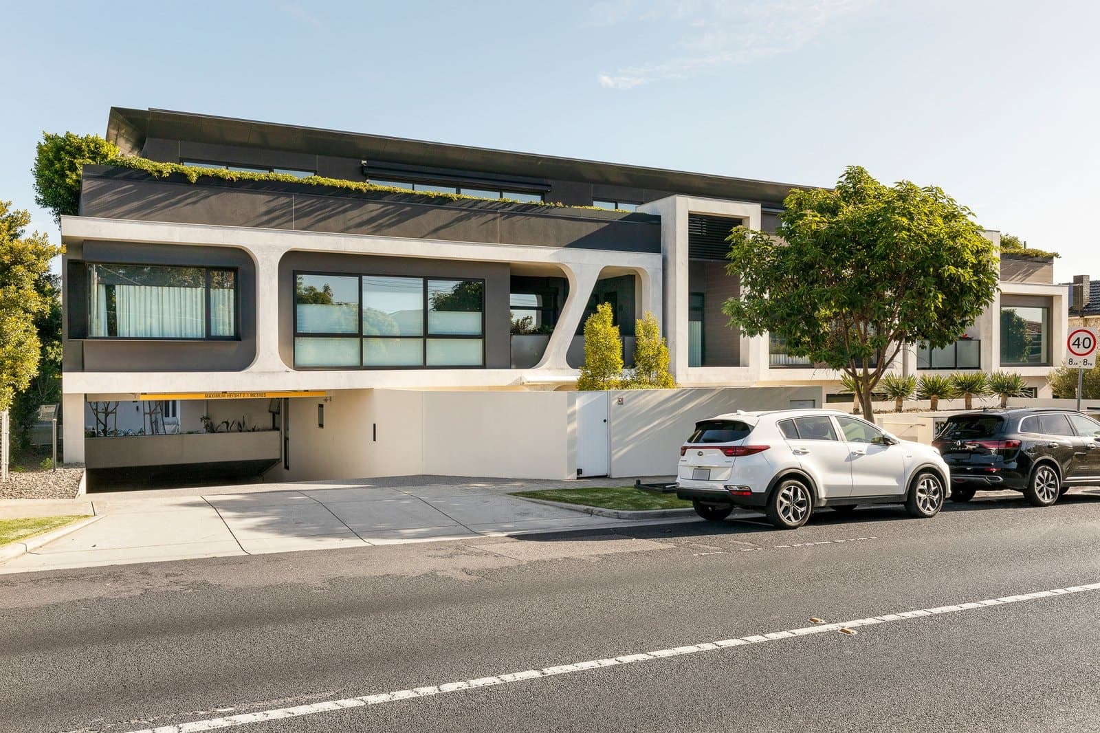 4/88 Bay Road, Sandringham - Image 1