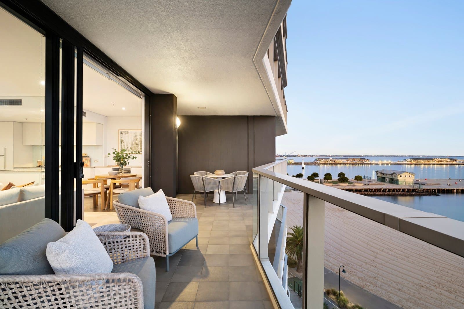 601/155 Beach Street, Port Melbourne - Image 1