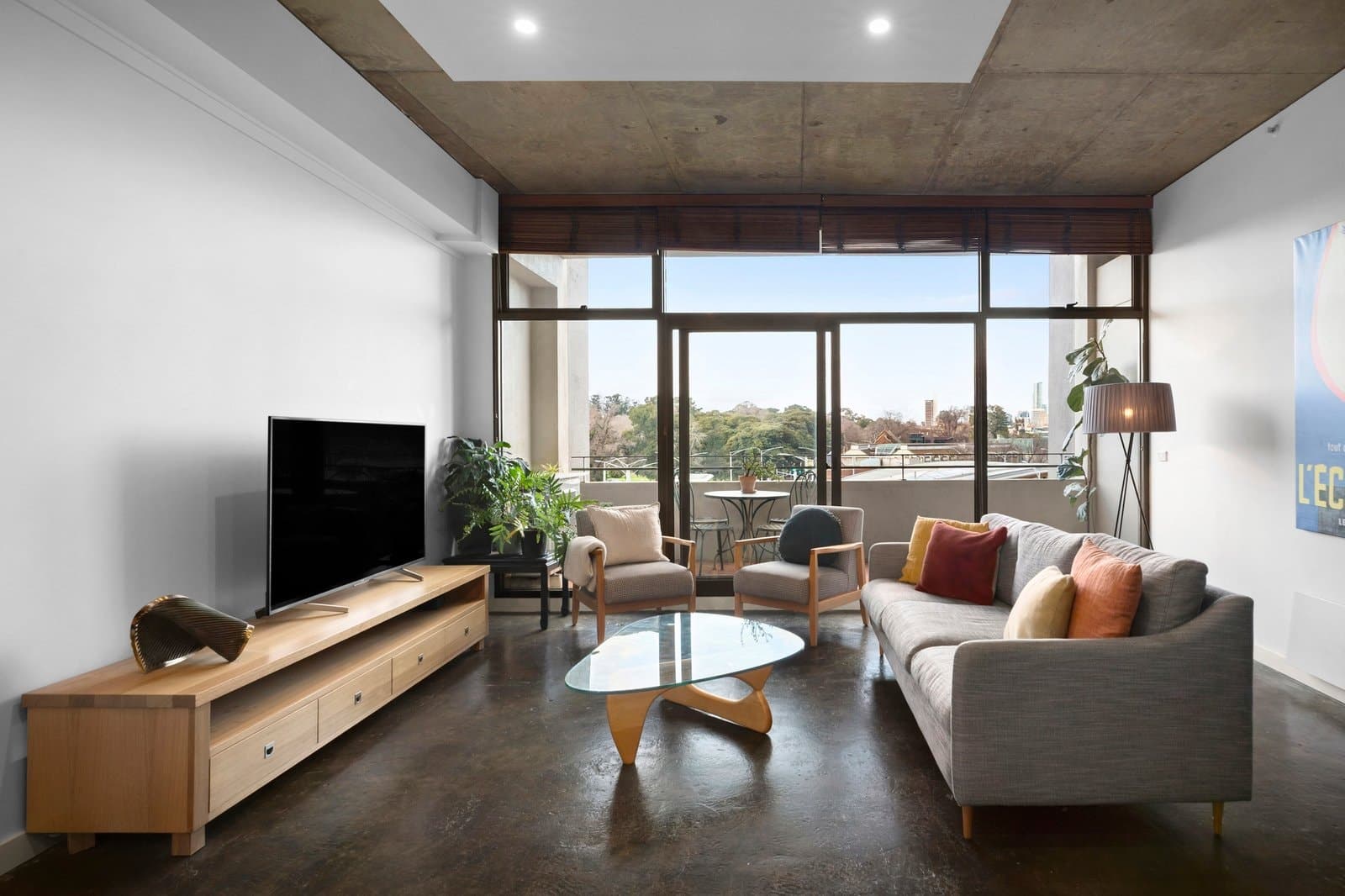 3B/18 Albert Road, South Melbourne - Image 1