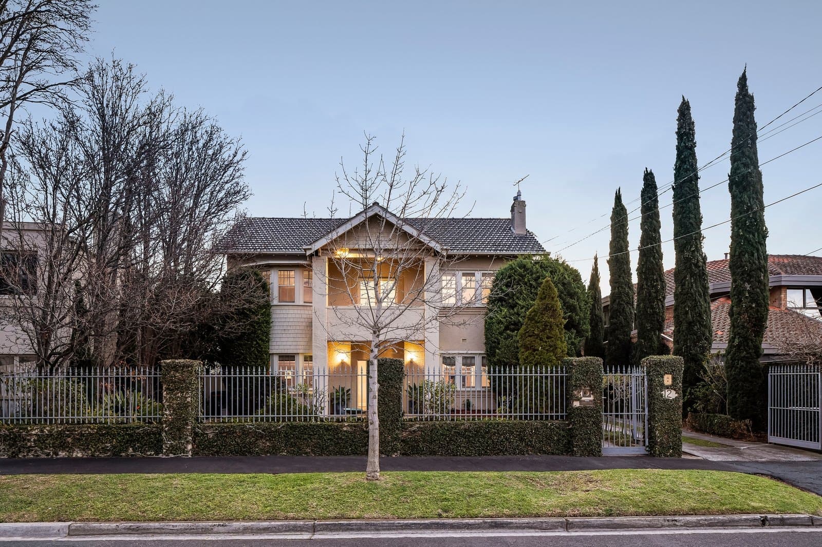 12 Holmwood Avenue, Brighton - Image 1