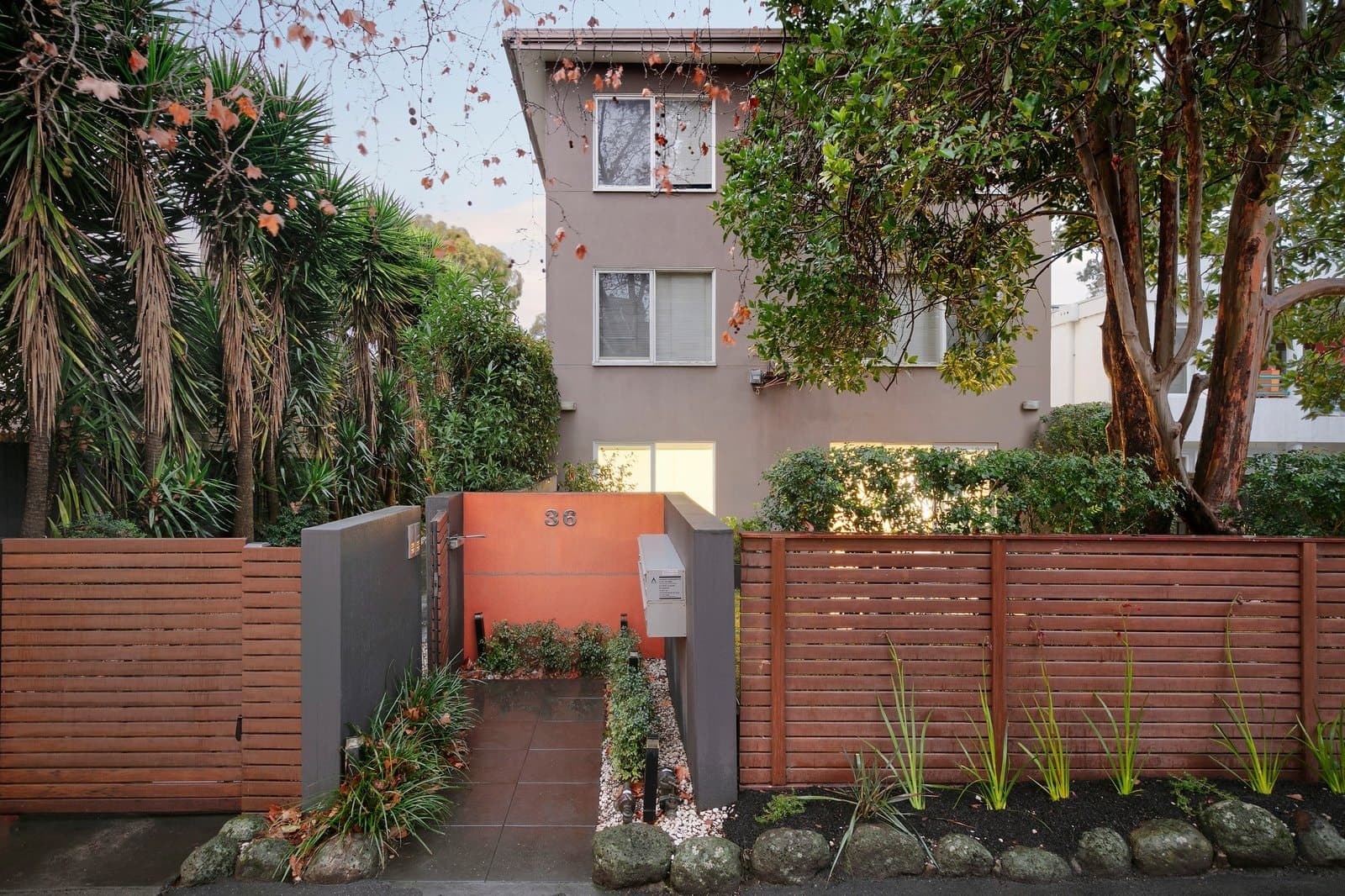 6/36 Auburn Grove, Hawthorn East - Image 1