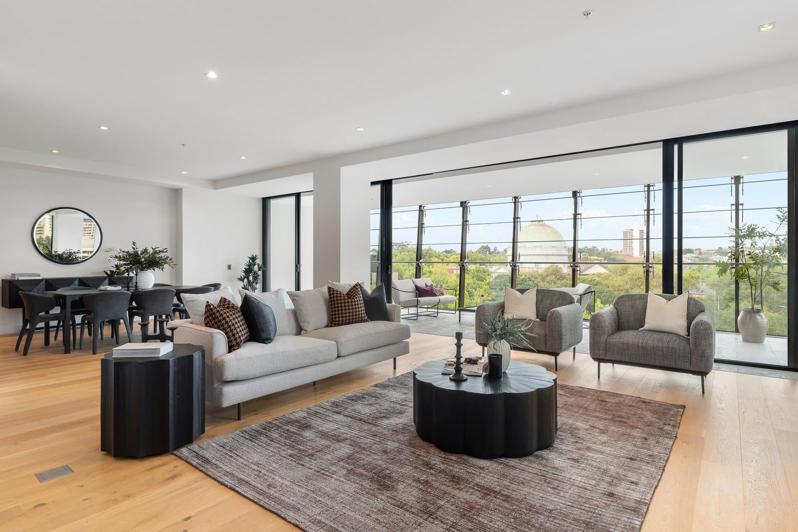 602/430 St Kilda Road, Melbourne - Image 1