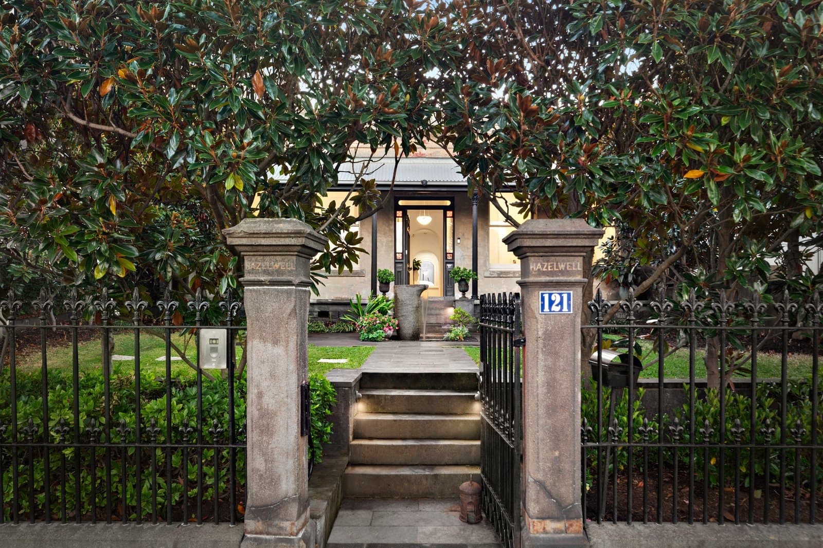 121-123 Powlett Street, East Melbourne - Image 1