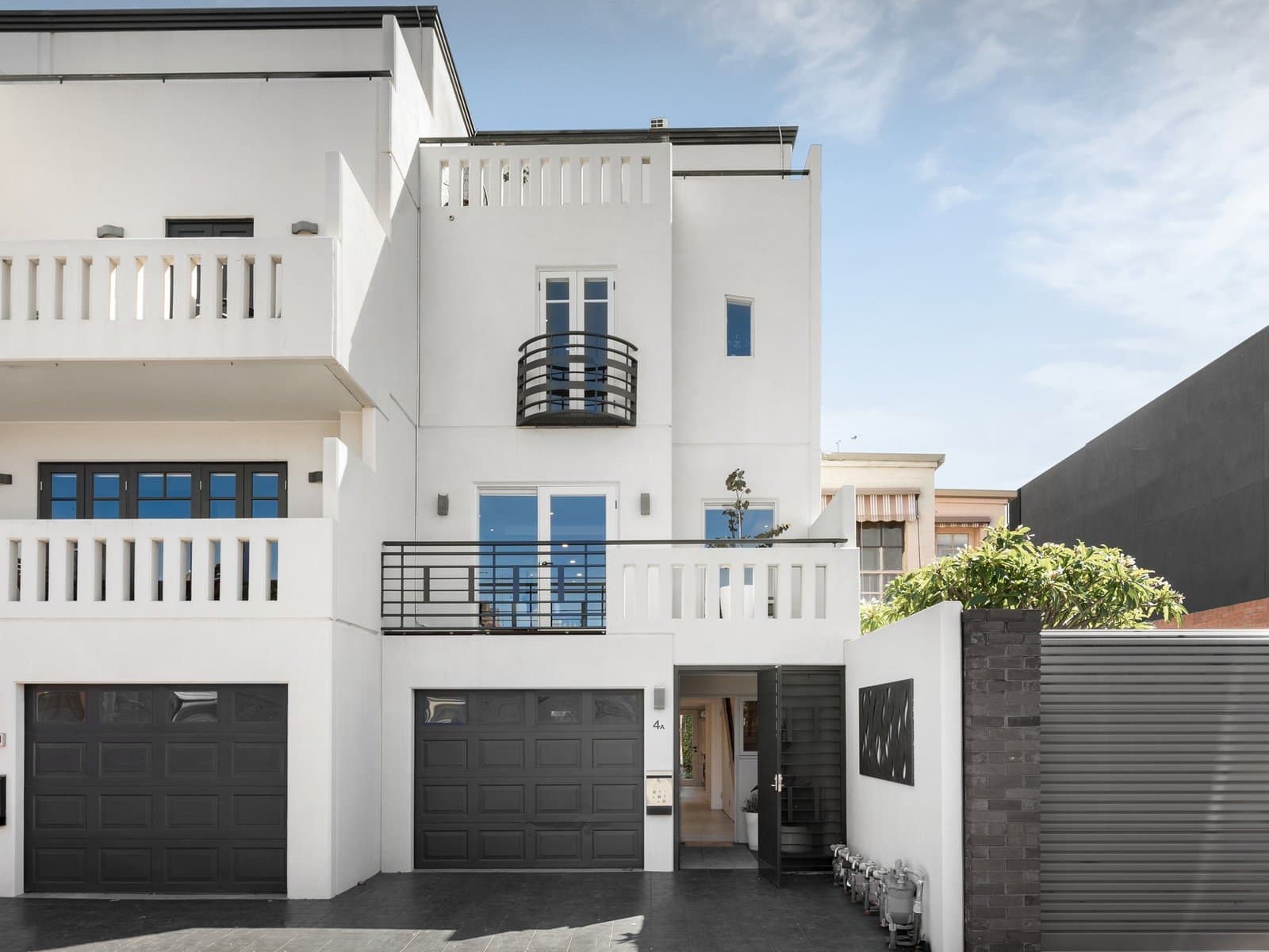 4A Gatehouse Lane, Albert Park - Image 1