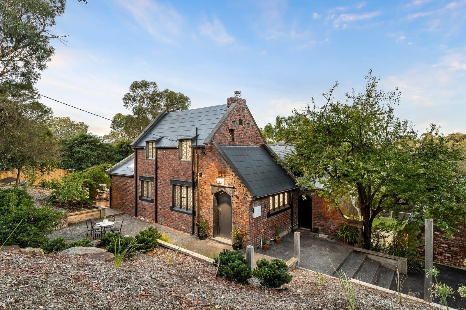 14-16 Grandview Road, Warrandyte - Image 1