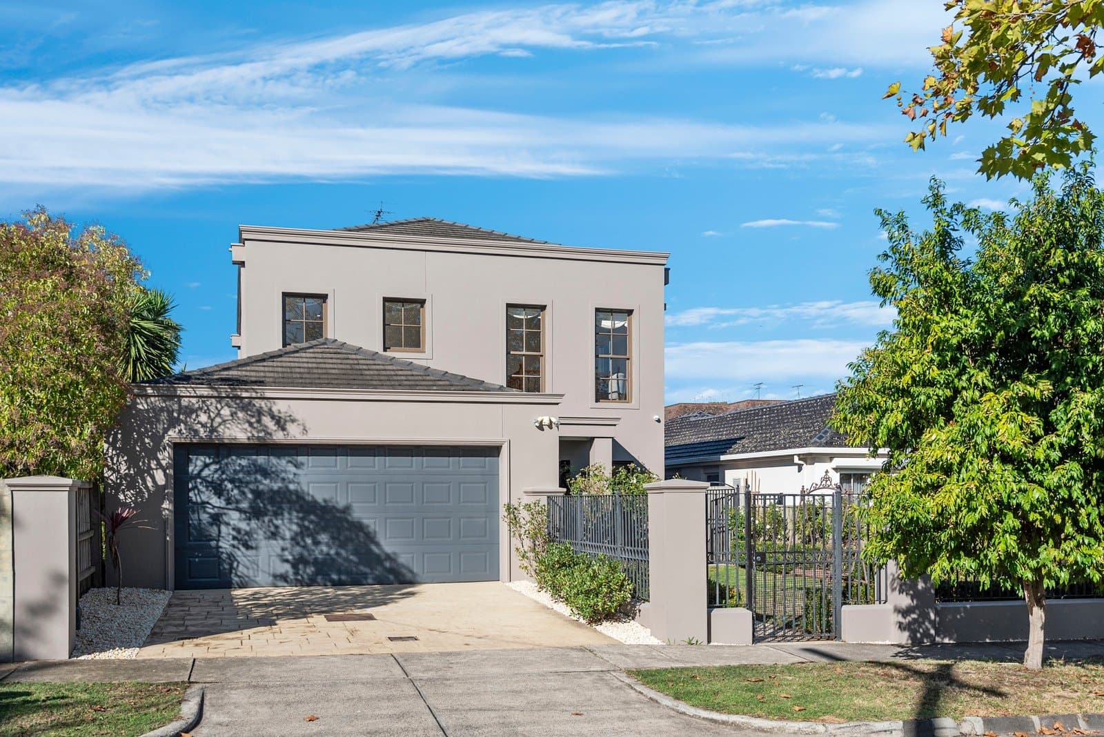 20 Wentworth Avenue, Canterbury - Image 1