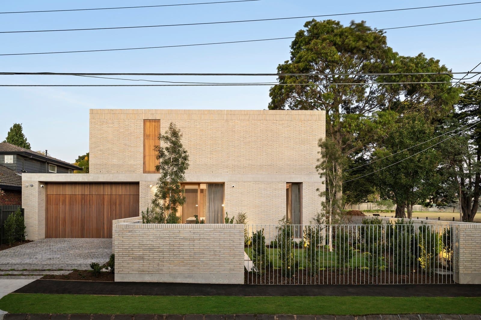 1A Armfield Street, Brighton - Image 1