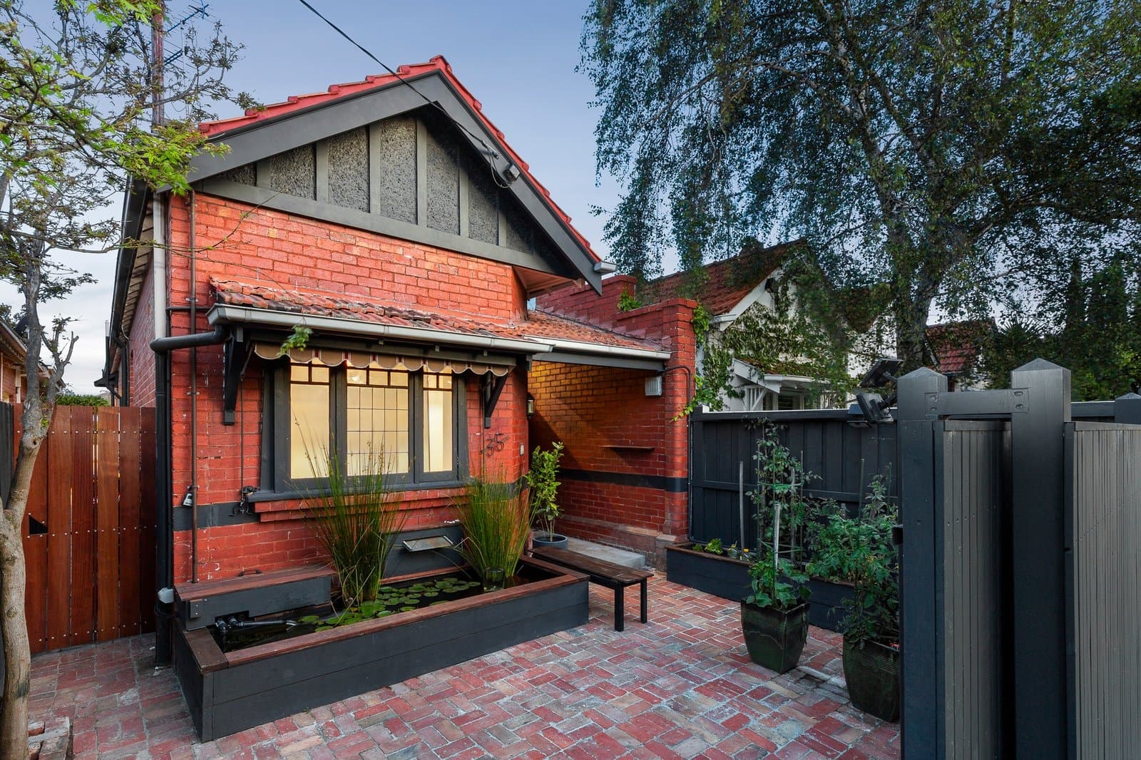 35 Banole Avenue, Prahran - Image 1