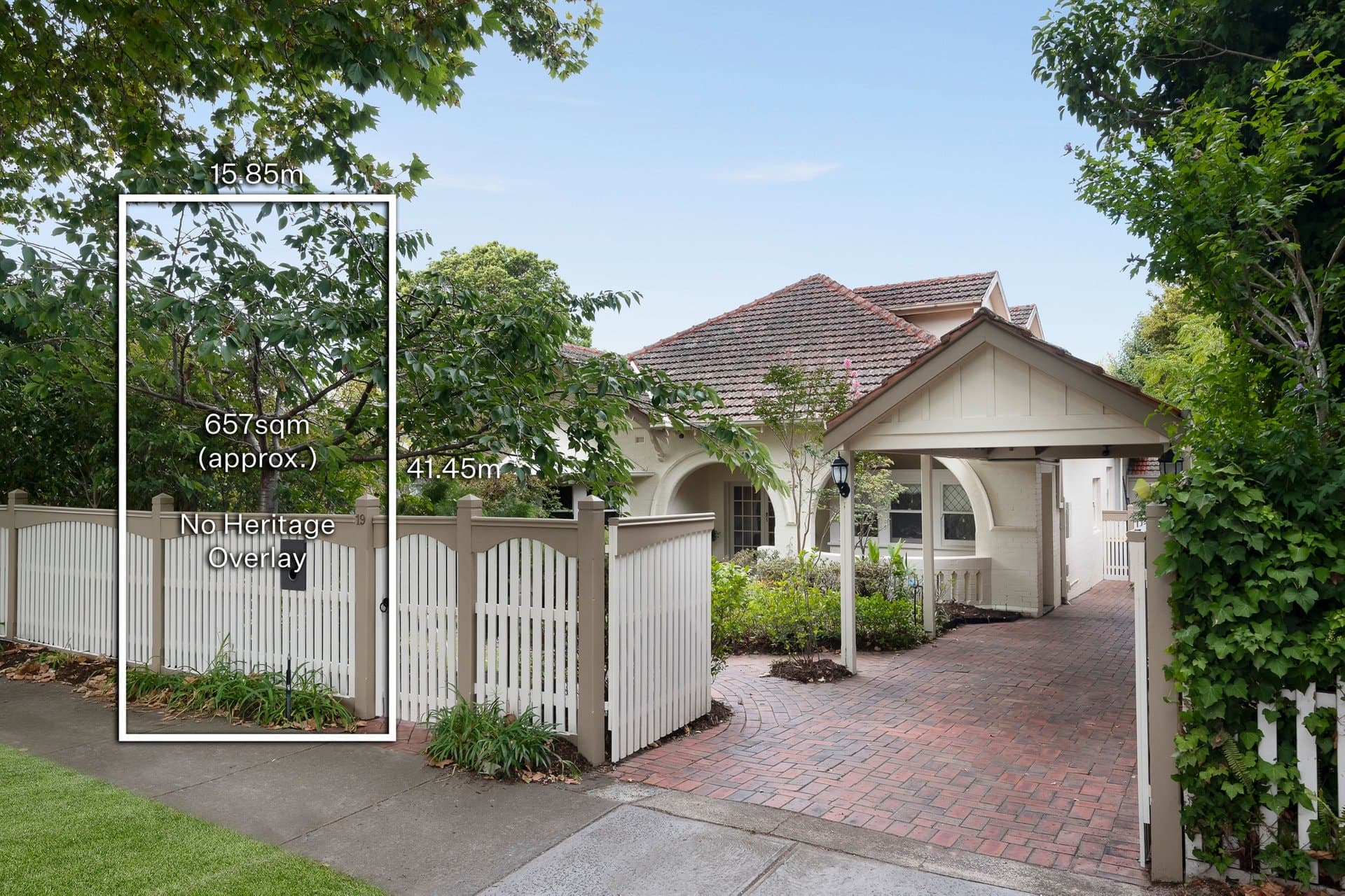 19 Stanley Grove, Canterbury - Image 1