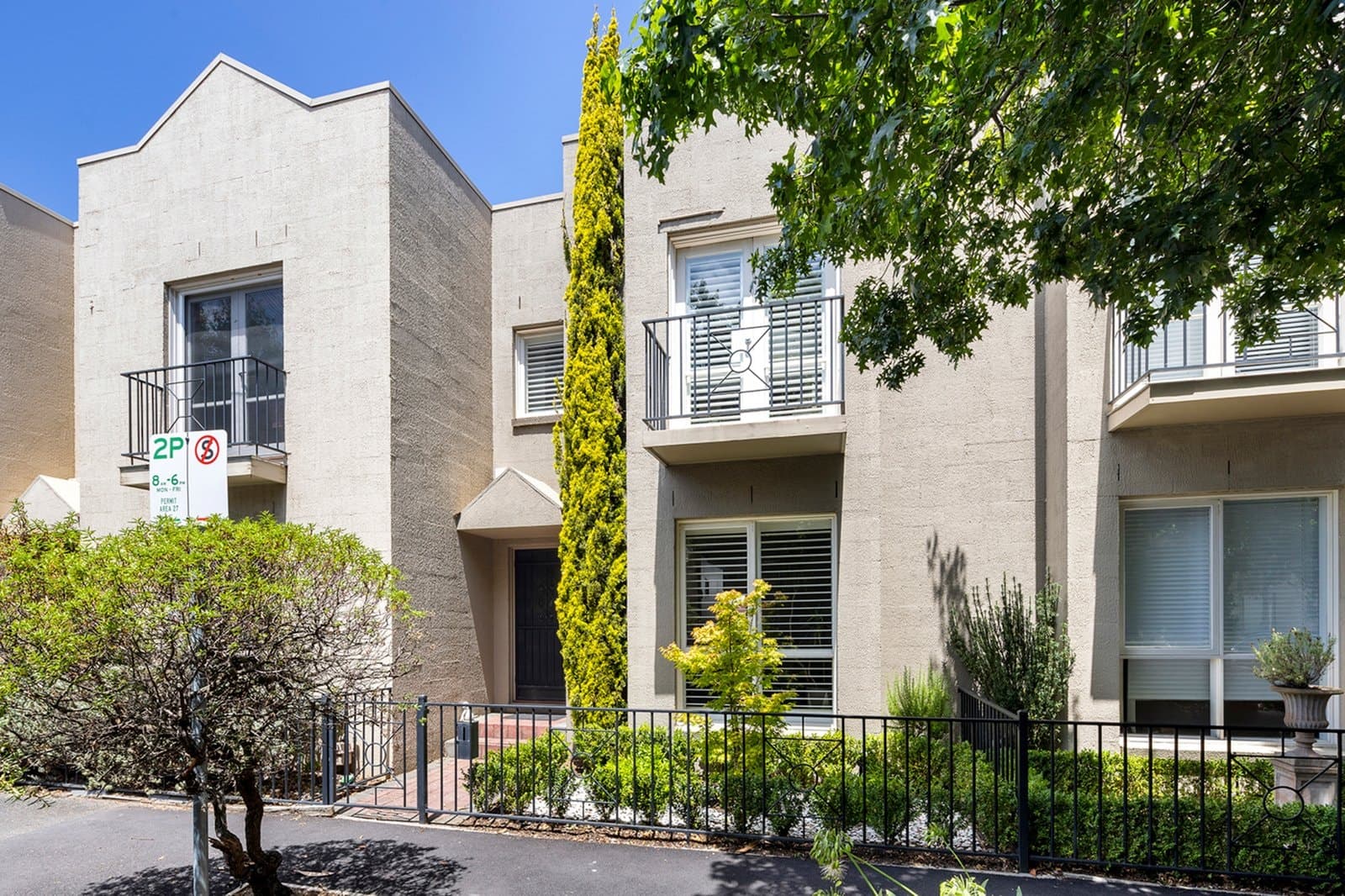 13 Davies Street, Port Melbourne - Image 1