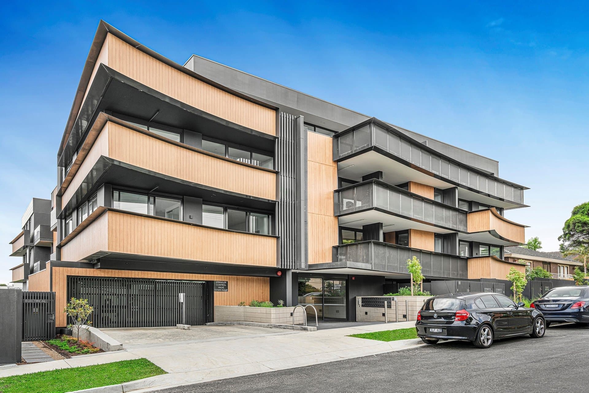 203/19 Frederick Street, Doncaster - Image 1