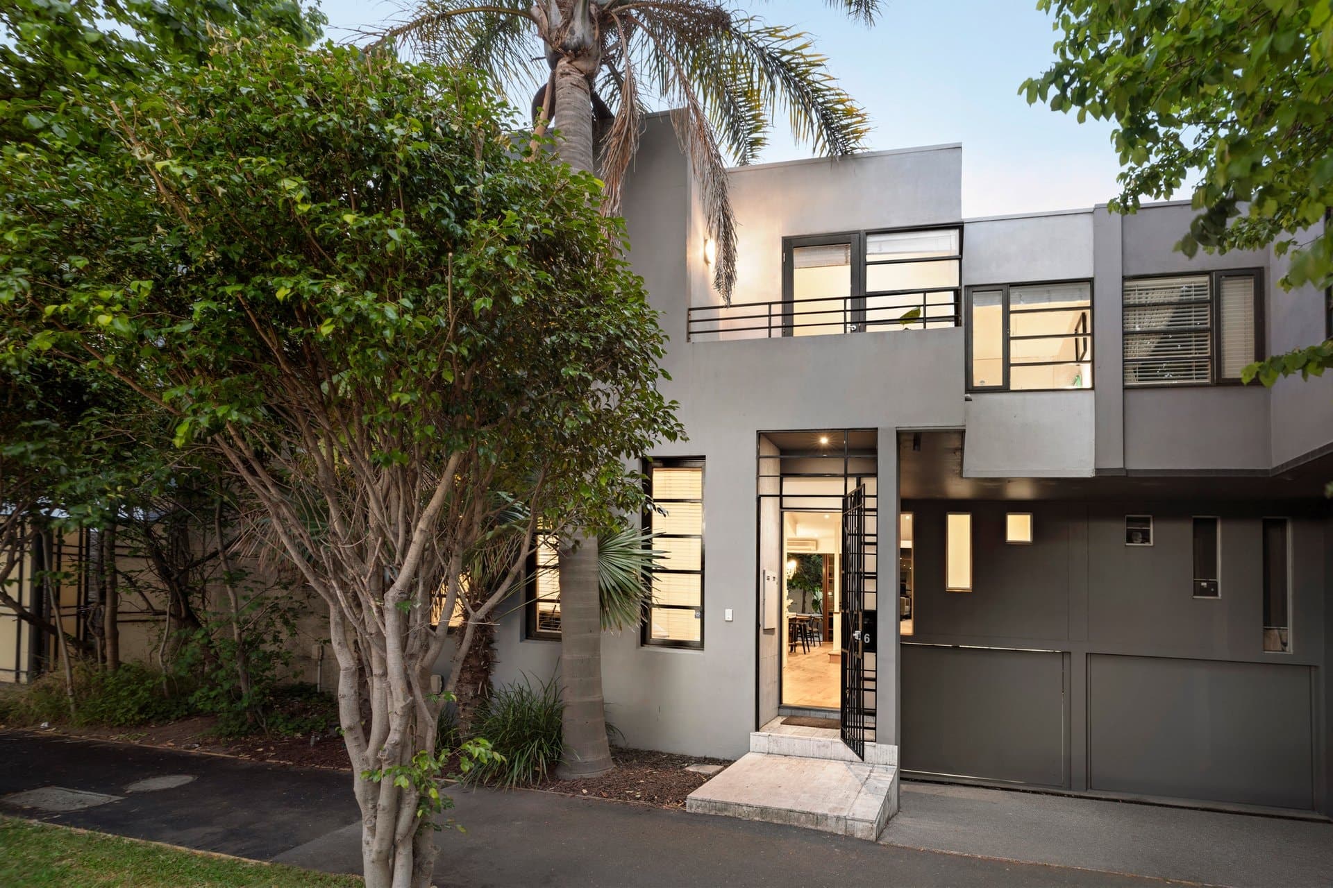 276 Canterbury Road, St Kilda West - Image 1