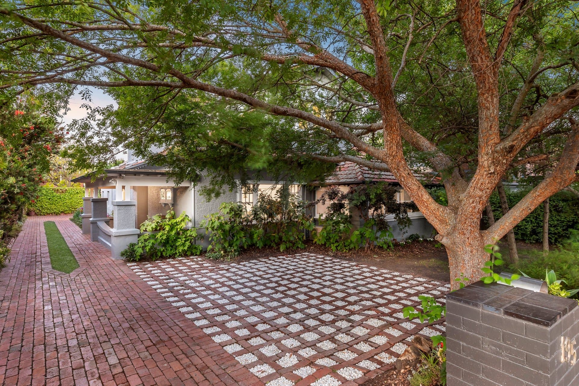 195 Wattletree Road, Malvern - Image 1