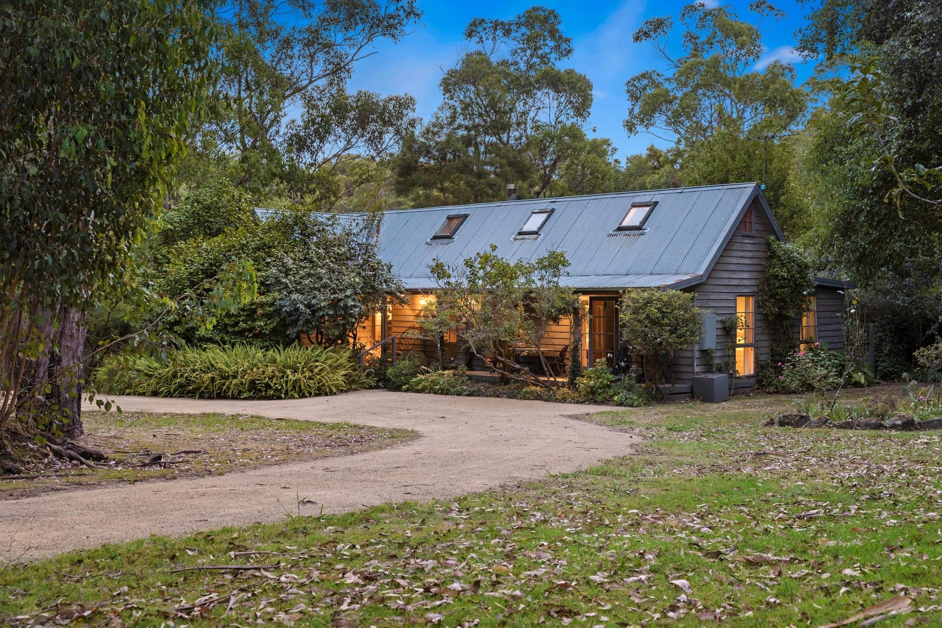 25 Callanans Road, Red Hill South - Image 1