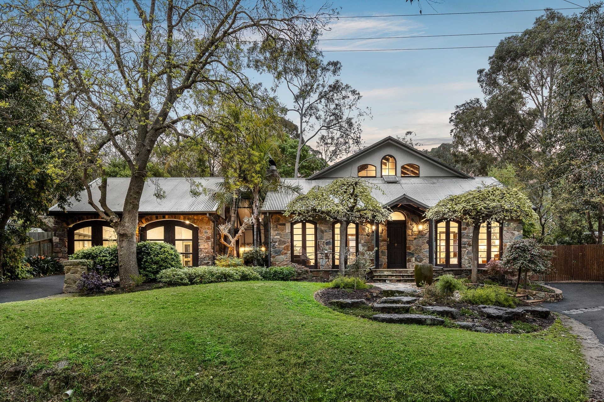 5 West End Road, Warrandyte - Image 1
