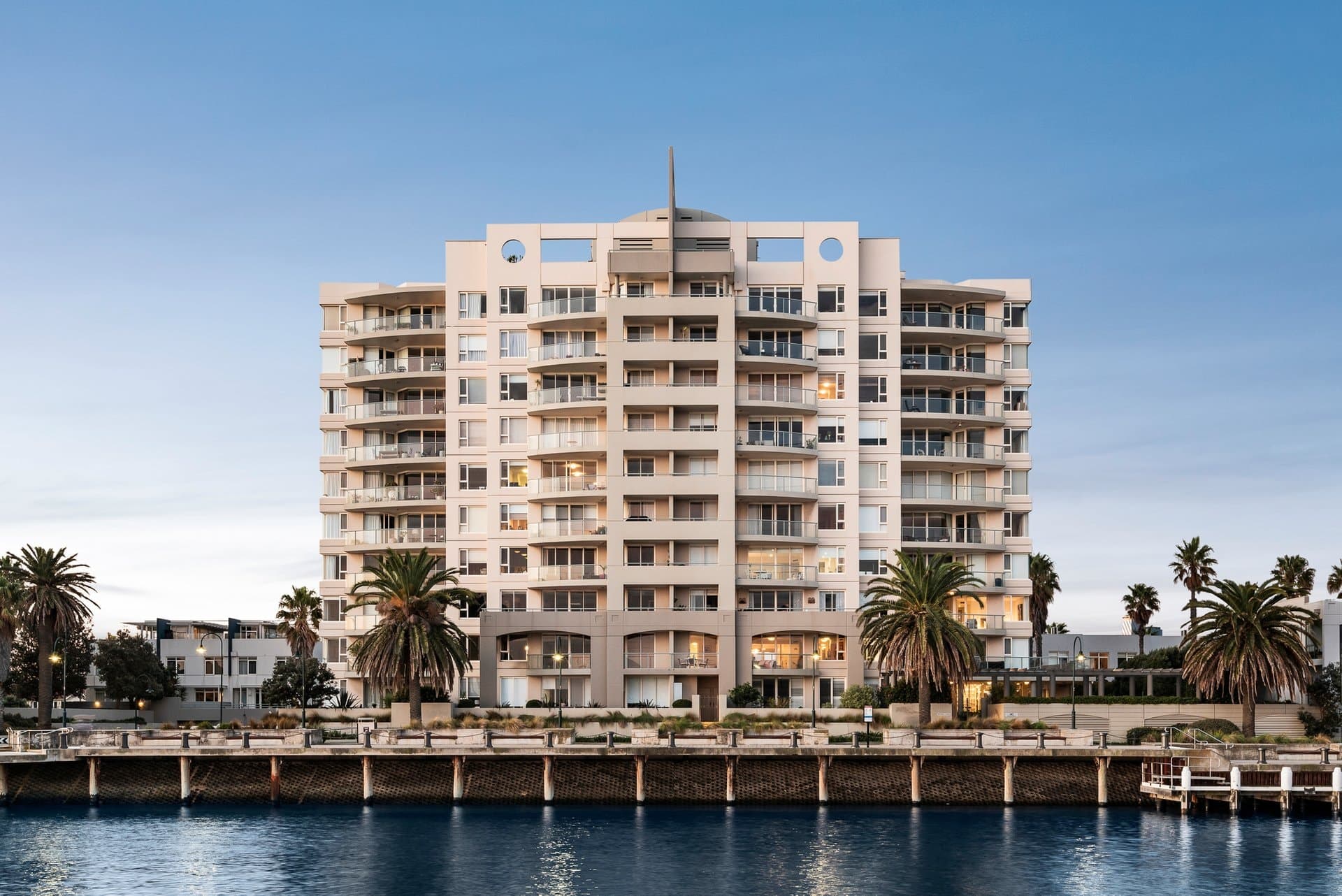 301/107 Beach Street, Port Melbourne - Image 1