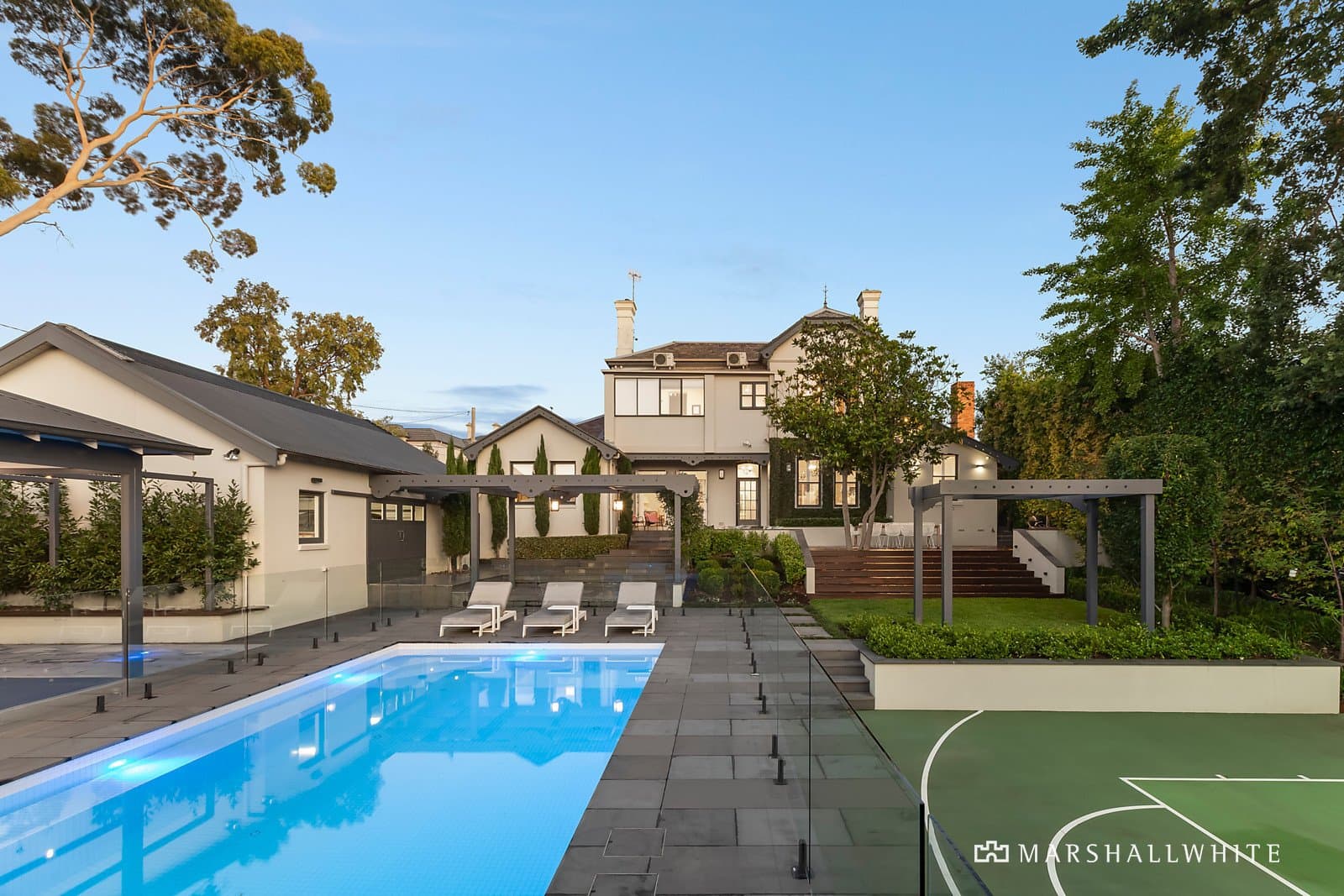 25 Davis Street, Kew - Image 1