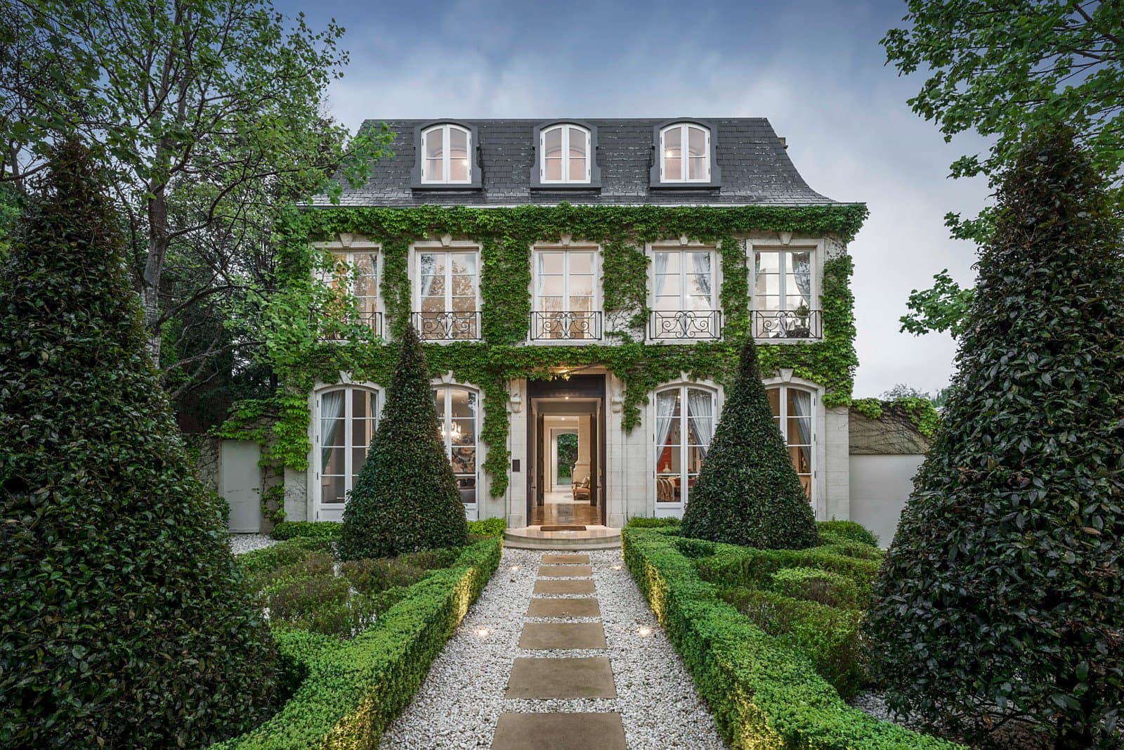 11A Albany Road, Toorak - Image 1