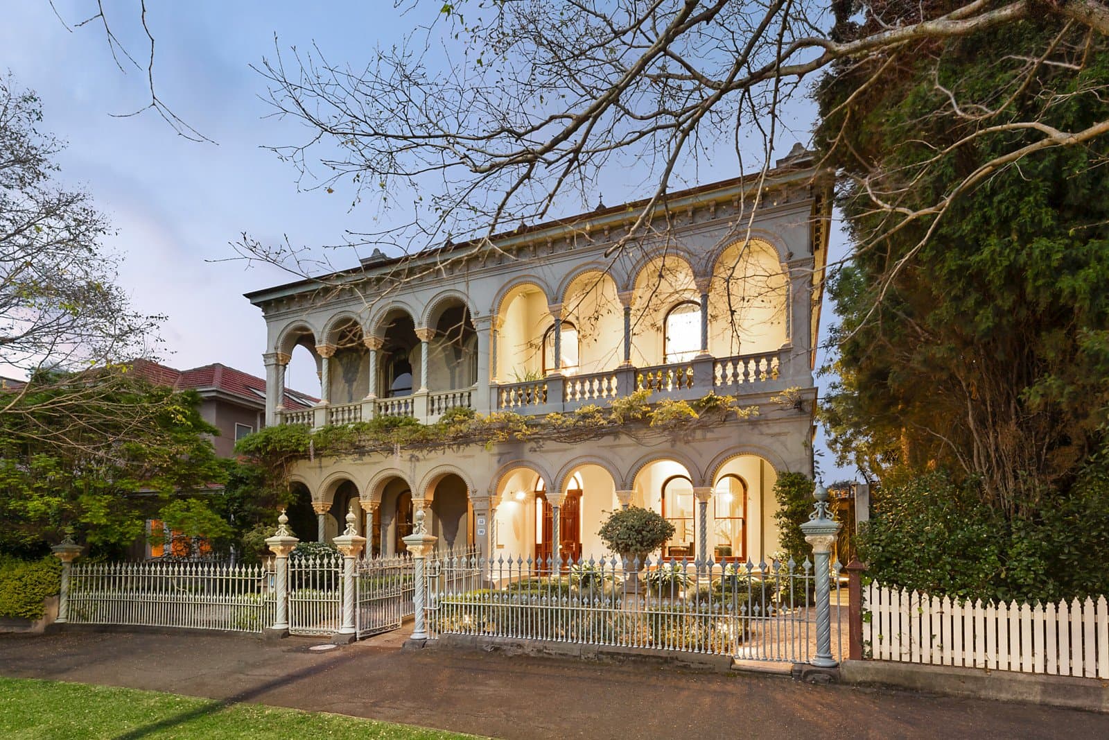 88 St Vincent Place North, Albert Park - Image 1