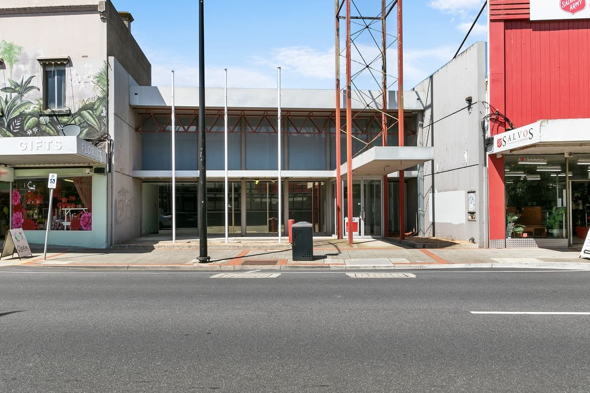 162-164 Commercial Road, Morwell VIC 3840, Morwell - Image 1
