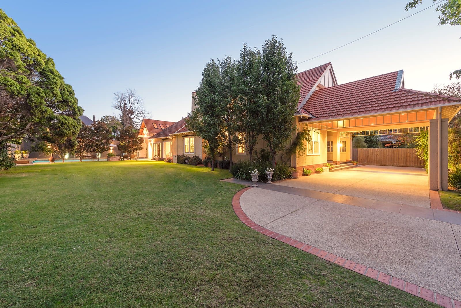 13 Dudley Street, Brighton - Image 1