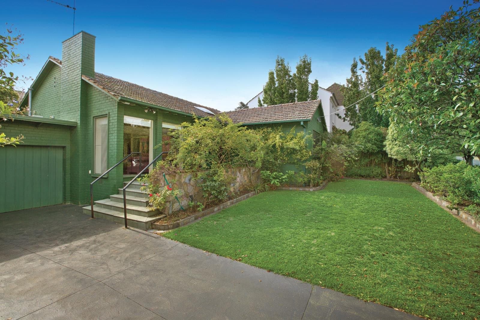 23 Springfield Avenue, Toorak - Image 1