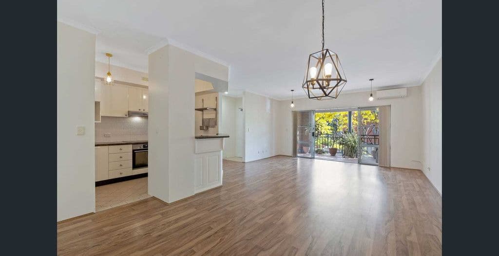 9/5 Williams Parade, Dulwich Hill - Image 1