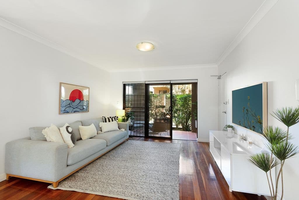 33/194 Lawrence Street, Alexandria - Image 1