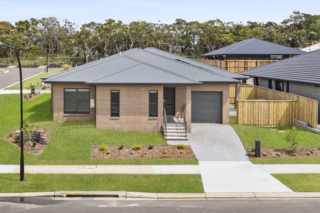 26 Tiral Way, Crangan Bay - Image 1