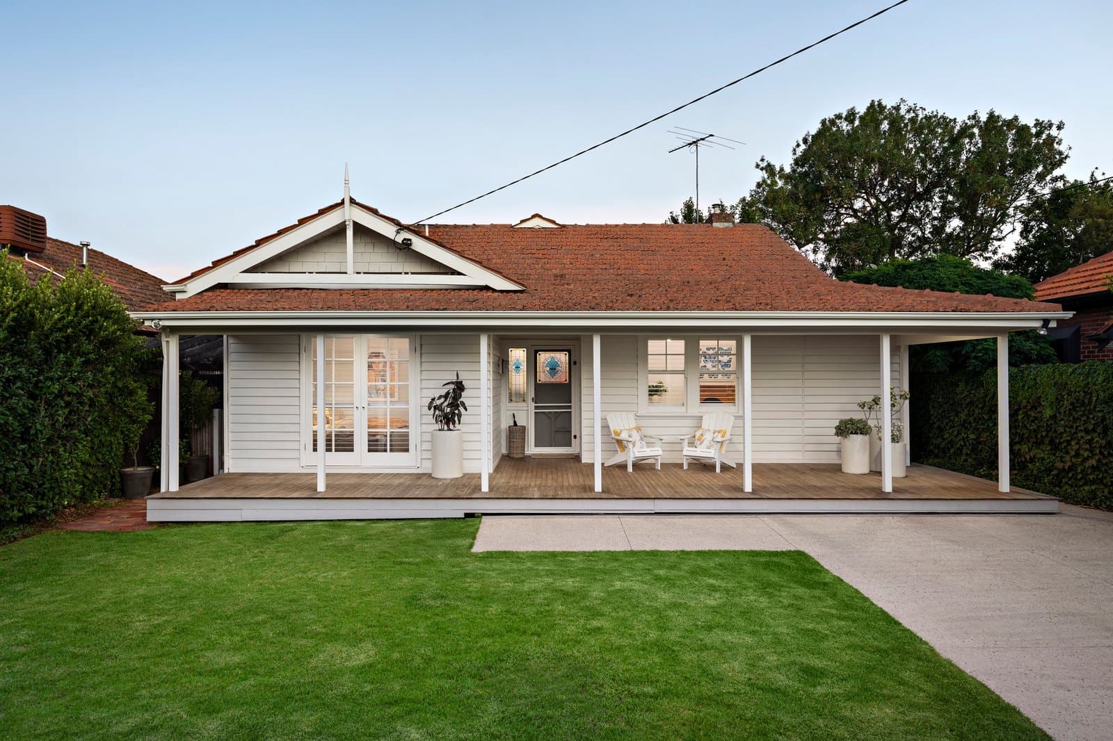 28 Sargood Street, Hampton - Image 1