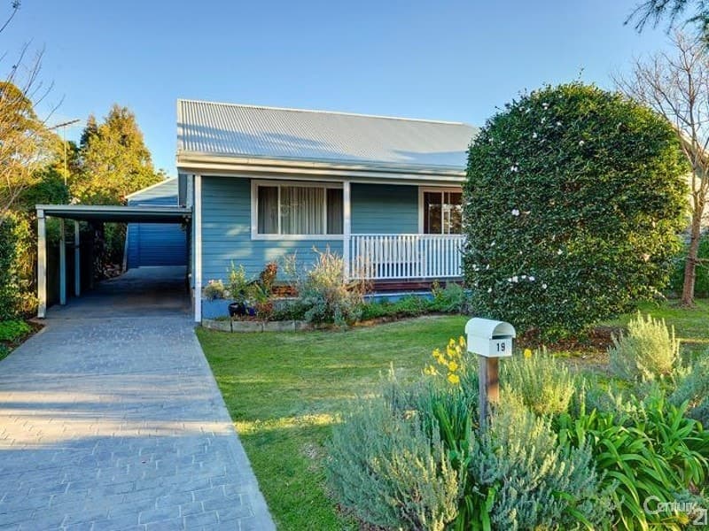 8 Wattle Street, Asquith, NSW, 2077, Cowan - Image 1