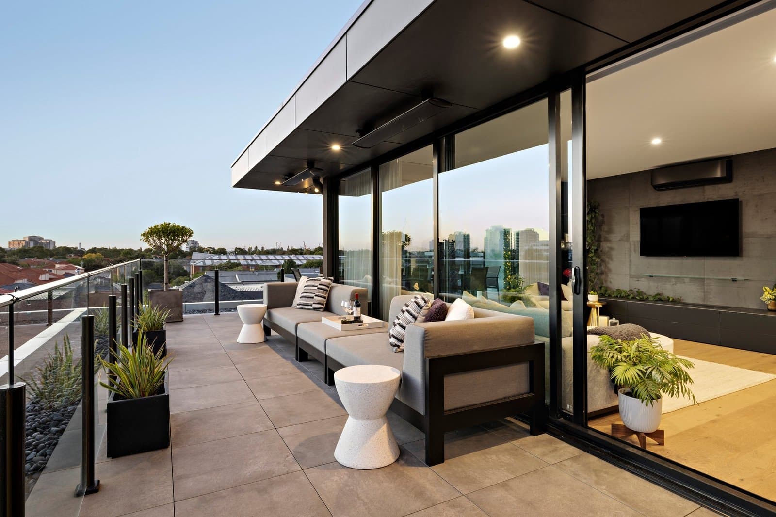 301/286 Rouse Street, Port Melbourne - Image 1