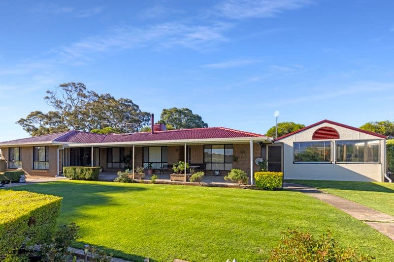 198 Range Road North, Upper Hermitage - Image 1